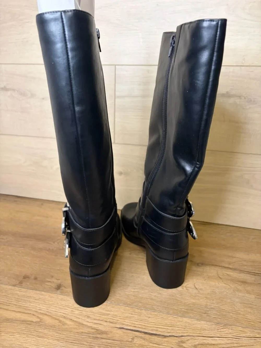 Wild Pair BUCKKP Women Knee-High Boots Black SM Size 7.5M